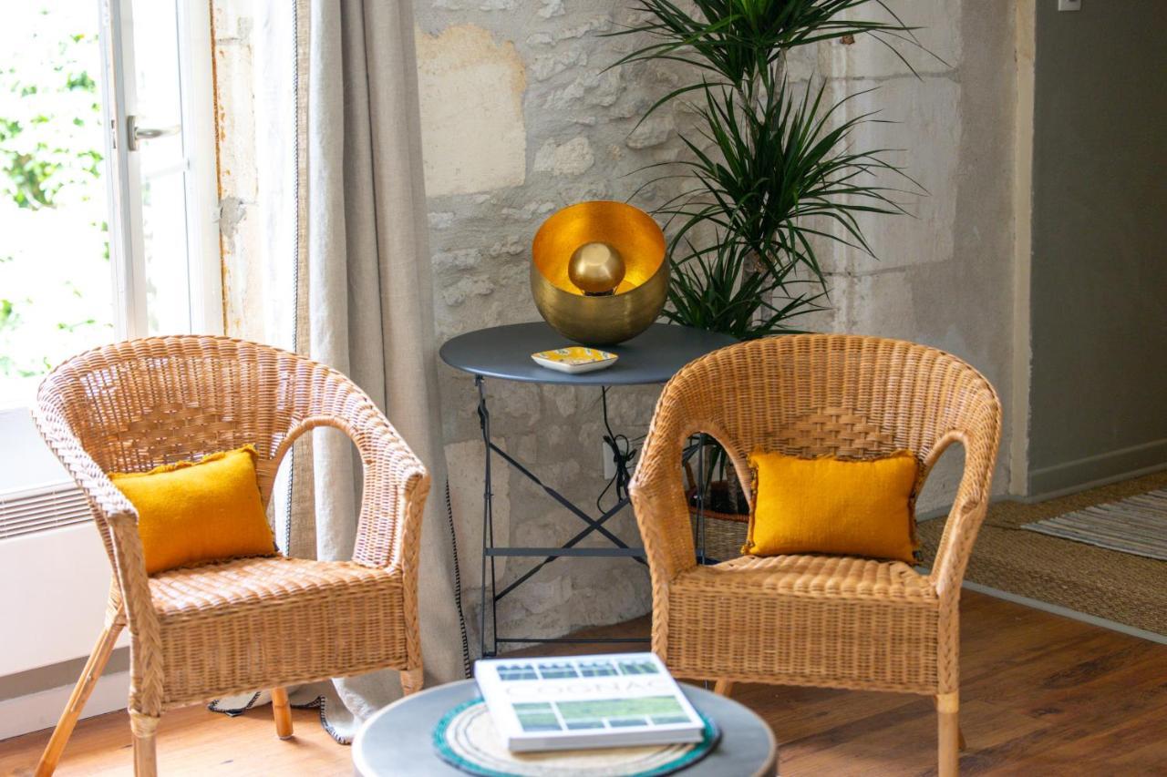 Tour Du Palais #Terrasse #Vue Cognac Exterior foto