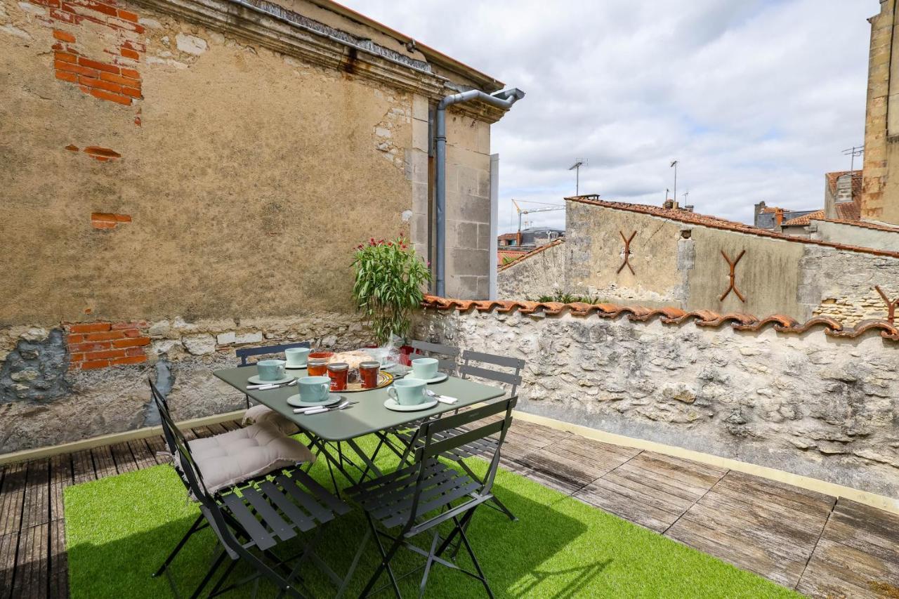 Tour Du Palais #Terrasse #Vue Cognac Exterior foto