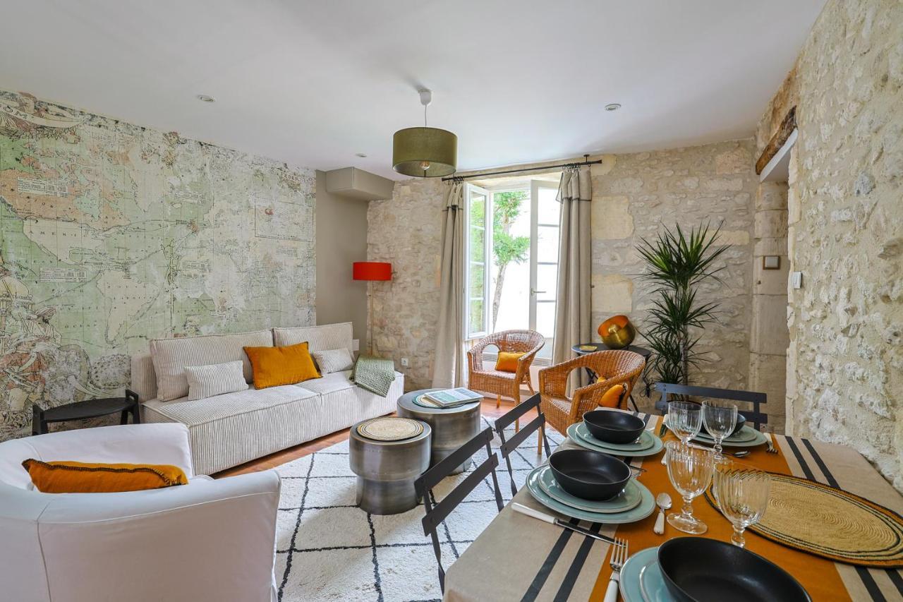 Tour Du Palais #Terrasse #Vue Cognac Exterior foto